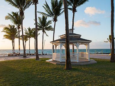 Hotel Memories Grand Bahama Resort And Spa