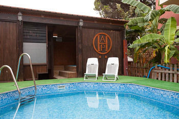 Hostal Alhaja Playa