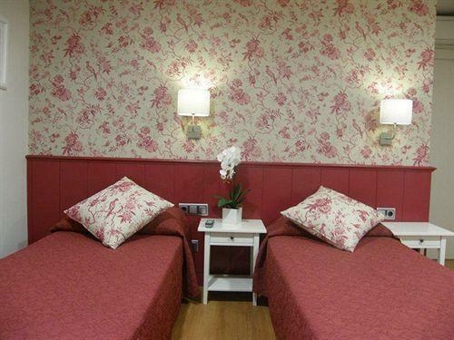 Matheu Hostal
