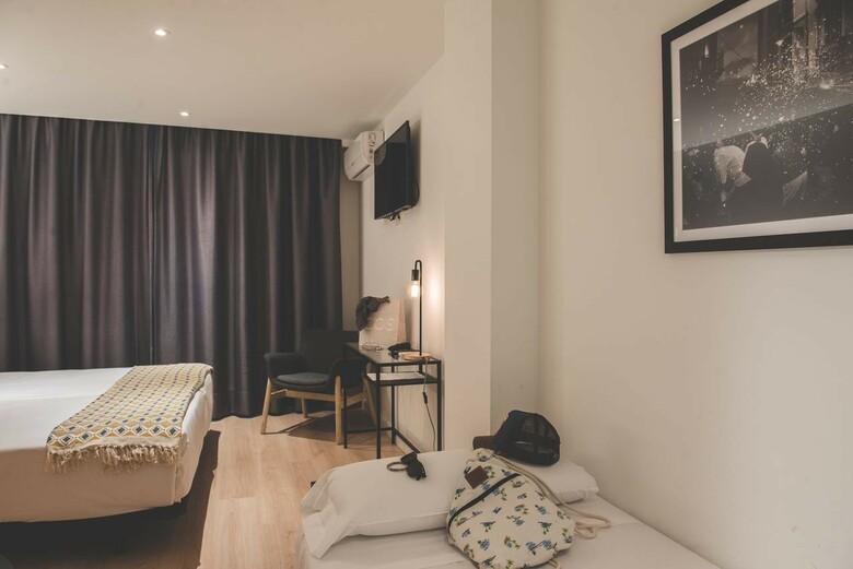 Arriazu Hostal