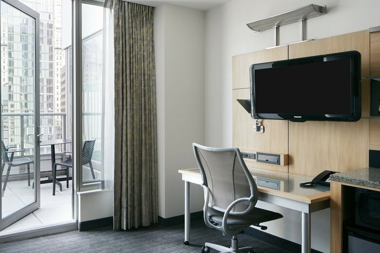 World Center Hotel