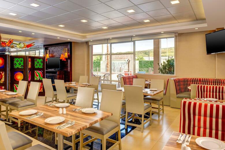 Hotel Four Points By Sheraton Queretaro Norte