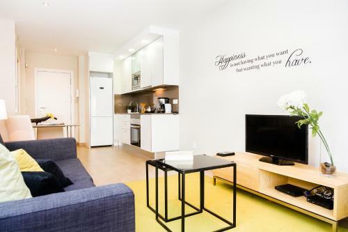Feelathome Plaza Apartments