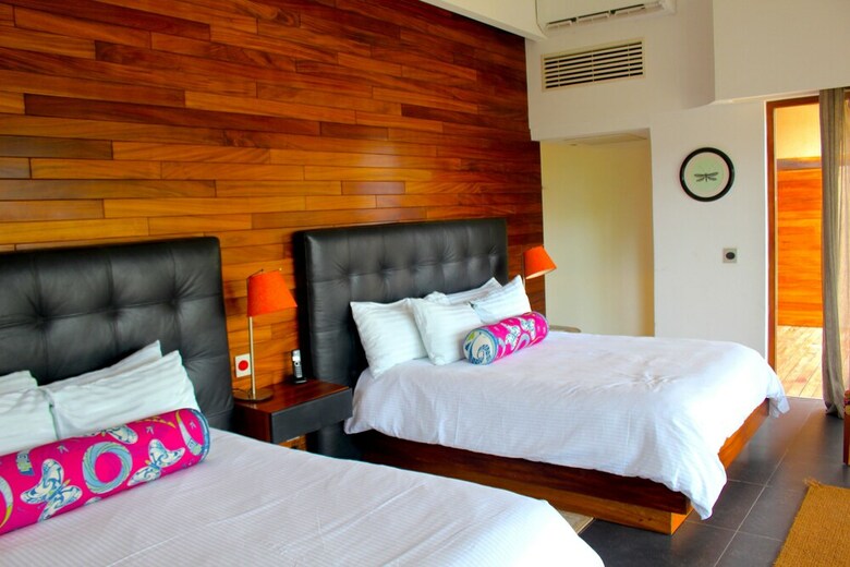 Hotel Isla Tajin Beach And River Resort