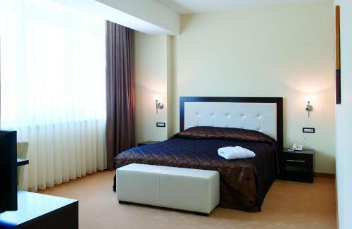 Tcc Grand Plaza Hotel