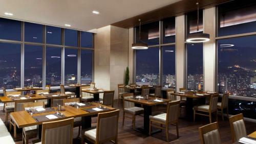 Lotte City Hotel Jeju