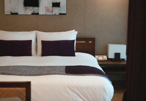 The Seaes Hotel & Resort