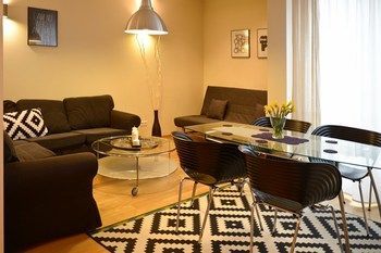 Angel Plaza Apartments