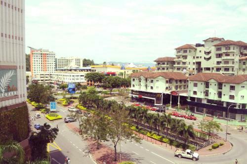 Celyn City Hotel