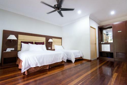 Hotel Langkah Syabas Beach Resort