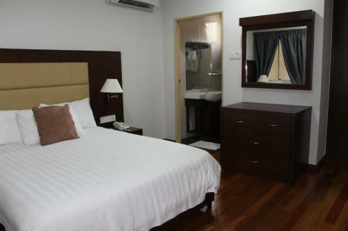 Hotel Langkah Syabas Beach Resort