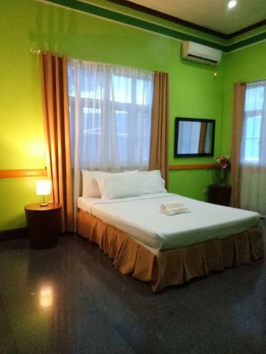 Hotel Villa Jhoana Resort