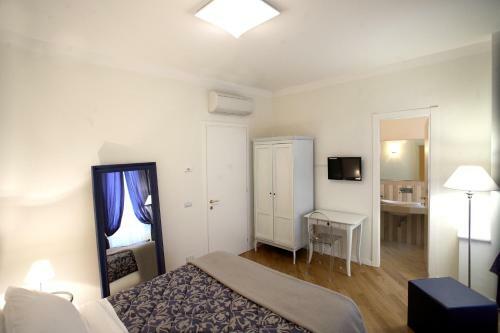 Santo Stefano Apartments