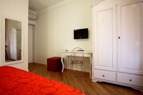 Santo Stefano Apartments