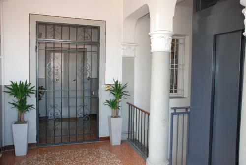 Santo Stefano Apartments
