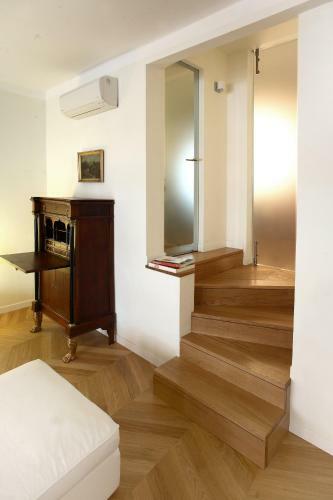 Santo Stefano Apartments