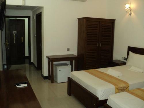 Us Hotel Jaffna