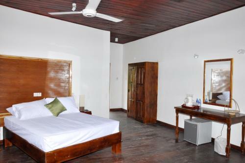 Hotel Naaval