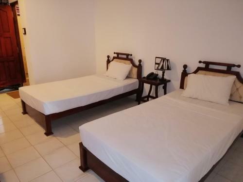 Hostal Sarathchandra Guest House