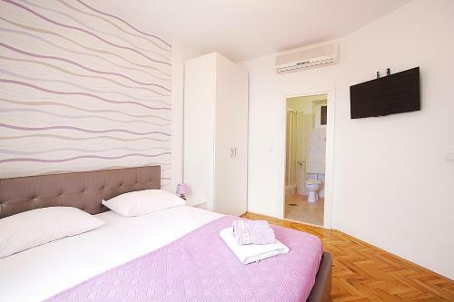 Apartamentos Guest House Burin