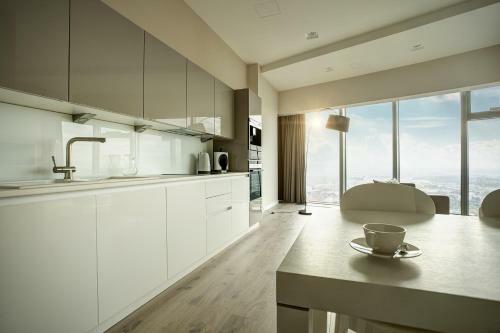 In The Sky - Apartamenty W Sky Tower