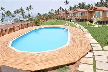 Hotel Ozran Heights Beach Resort