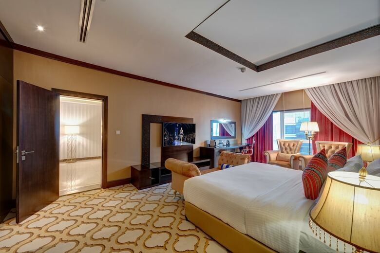 Ghaya Grand Hotel