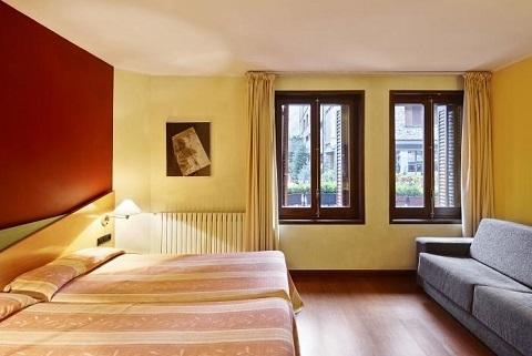 Hotel De L'isard