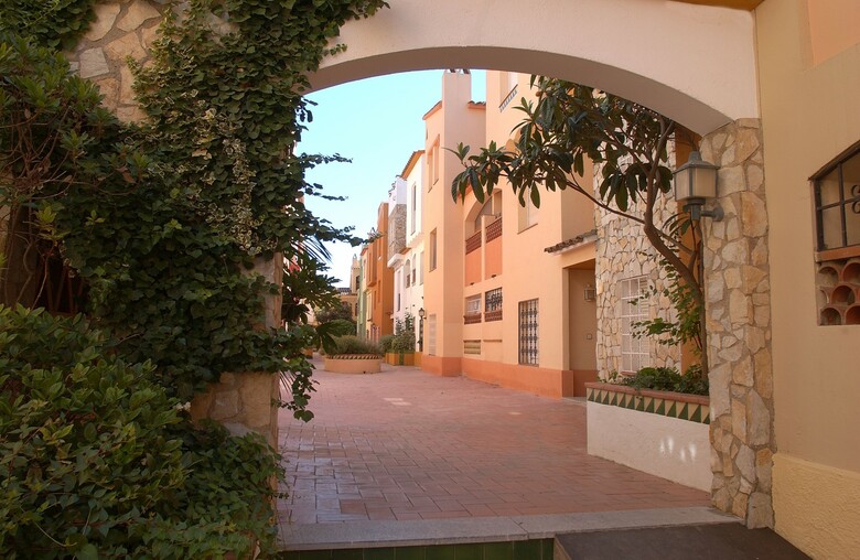 Apartamentos Comte D'empuries
