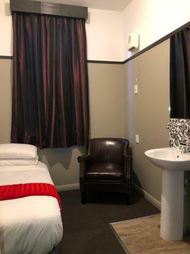 Duke Hostel