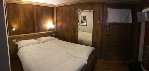 Hotel Vittoria - Ca' De La Montagna