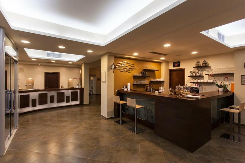 Aparthotel Krinos Suites Hotel