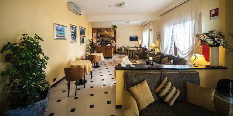 Hotel Albergo Suisse Bellevue