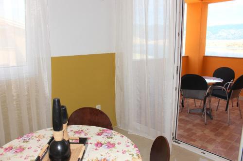 Tina Apartments