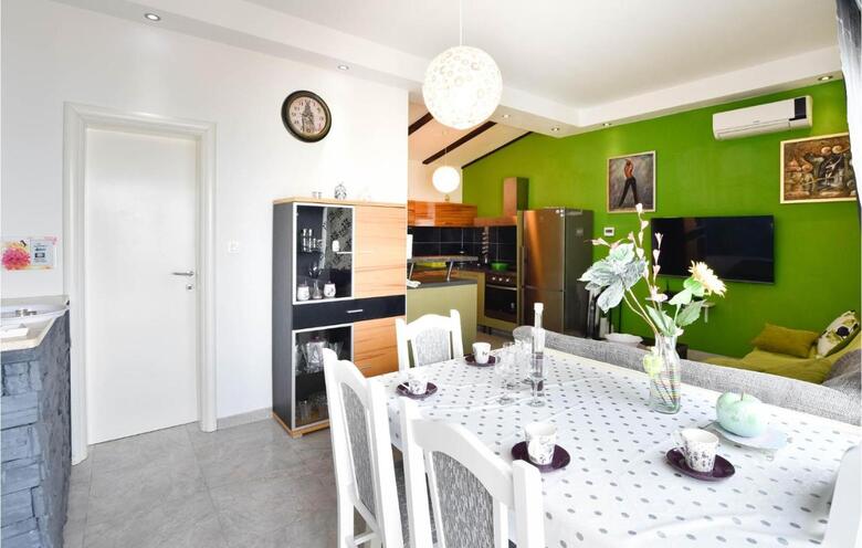 Holiday Home Podstrana With Sea View 360