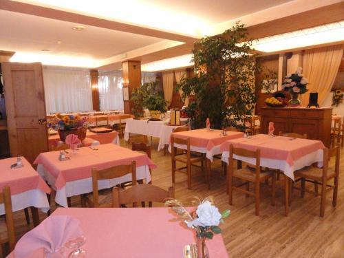 Hotel Albergo Ristorante Cima I Pra'