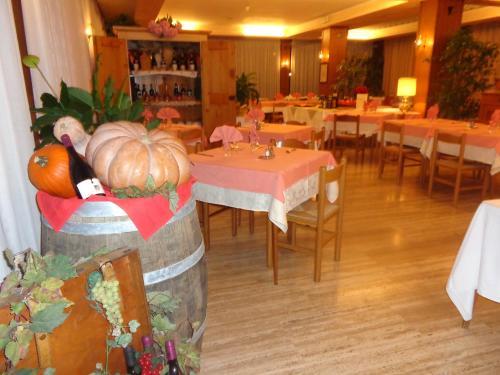 Hotel Albergo Ristorante Cima I Pra'