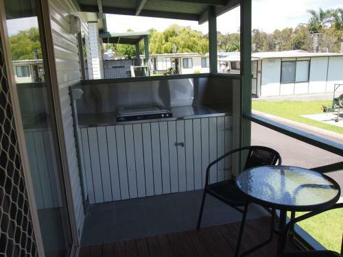 Pleasurelea Tourist Resort & Caravan Park