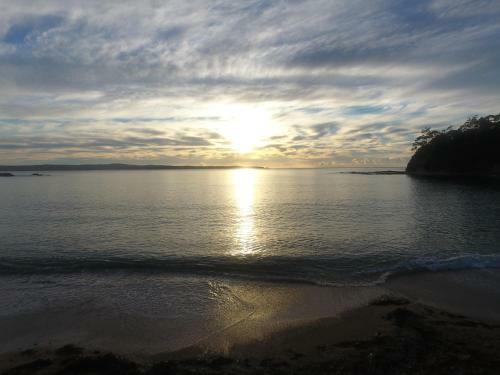 Pleasurelea Tourist Resort & Caravan Park
