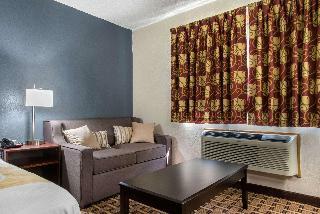 Posada Quality Inn & Suites