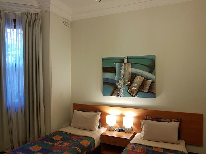 Hostal Alishan International Guest House