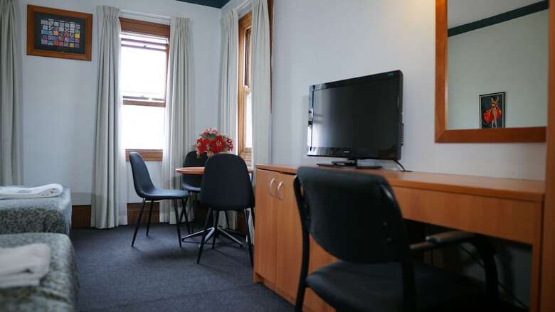 Hostal Alishan International Guest House