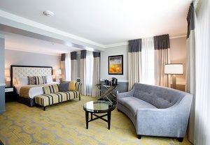 Ambassador Hotel Tulsa, Autograph Collection