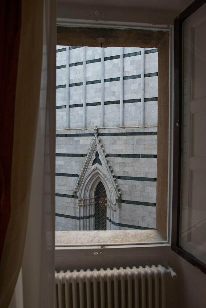 Palazzo Del Magnifico B&B