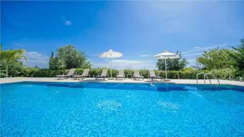 Rent Private Villa 069