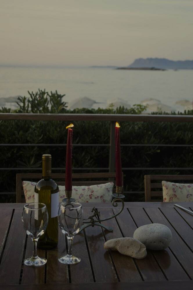 Villa The House By The Sea
