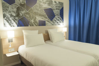 Hotel De Geneve