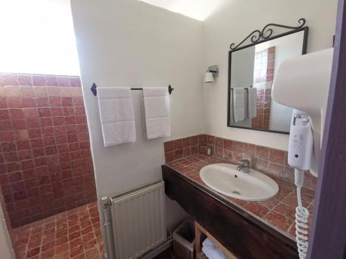 Hotel Sous Les Figuiers