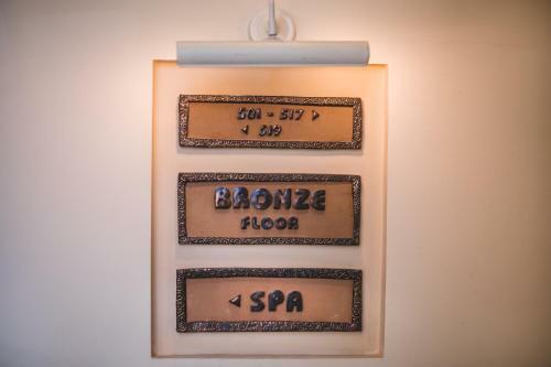 Art Gallery Hotel