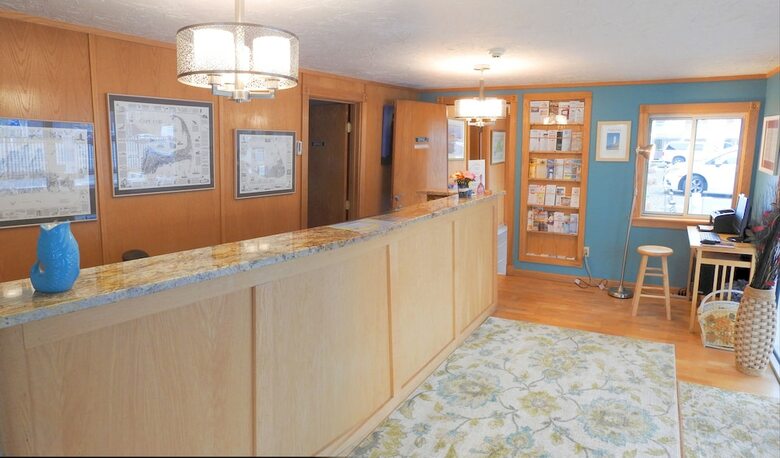 Hotel Seacoast Inn